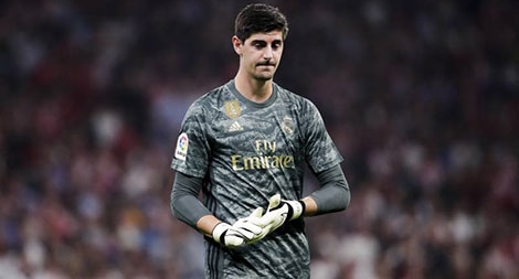 Thibaut Courtois vướng bê bối có con ngoài giá thú