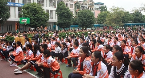 Phối hợp phát động phong trào “Chống rác thải nhựa”