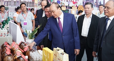 Thủ tướng dự Hội nghị xúc tiến đầu tư Trà Vinh 2020