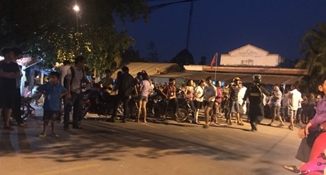 (NÓNG TRONG TUẦN) Đang truy bắt kẻ bắn chết 5 người, “hot girl” xăm trổ bán ma túy và thi thể cô gái bên bờ suối