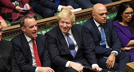 Một “bình minh” bất định