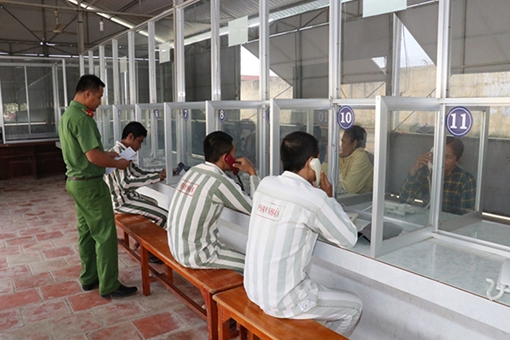 Quy định chế độ gặp, liên lạc của phạm nhân