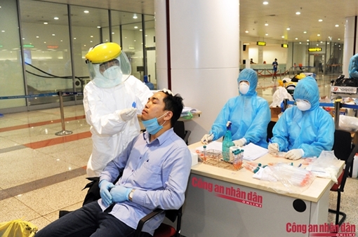 Việt Nam thêm 5 người, thế giới thêm 15.848 người mắc COVID-19