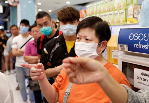 Khẩn trương truy tìm người từng đến 6 địa điểm có ca mắc COVID-19