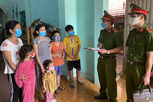 “Đến từng ngõ, gõ từng nhà” để ngăn ngừa lây lan dịch COVID-19