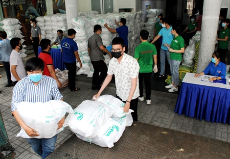 Người lao động cần điều kiện gì để được hỗ trợ khó khăn do đại dịch?