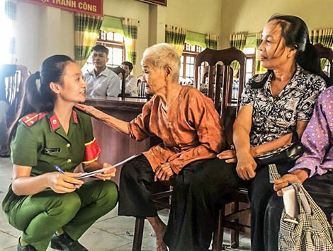 Đề xuất bỏ sổ Hộ khẩu - bước tiến vì quyền lợi công dân