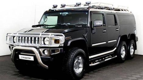 “Khủng long” Hummer H2 bọc thép 6 bánh của người Nga, giá chỉ 870 triệu