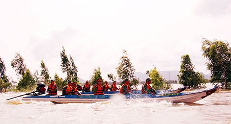 Gian nan chống buôn lậu ở biên giới Tây Nam