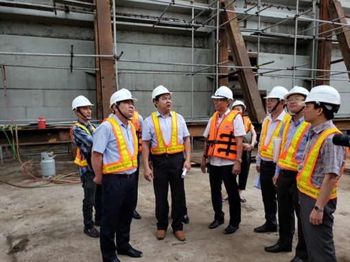 Đẩy nhanh việc thi công dự án chống ngập