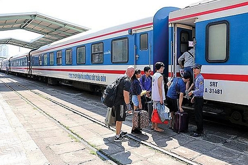 Dự báo lỗ 600 tỷ đồng, đường sắt xin miễn 200 tỷ đồng phí hạ tầng