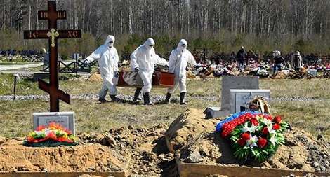 Nga: Nỗi lo thiếu điều kiện chống dịch