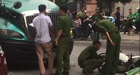 Ngăn chặn tai nạn giao thông từ xe container