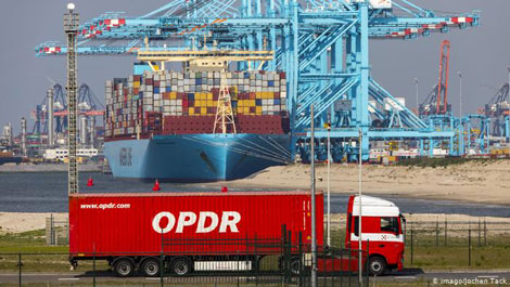 Cuộc chạy đua “đổ tiền” vào châu Phi