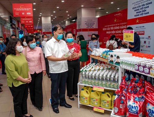 Chuyển đổi số - Hướng tất yếu cho xuất khẩu thời COVID-19