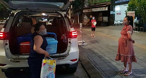 Những chuyến xe nghĩa tình trong tâm dịch