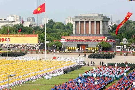 75 năm Cách mạng Tháng Tám và Quốc khánh 2-9: Giữ nước thời bình