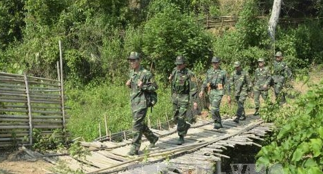 Bảo vệ phên giậu của Tổ quốc