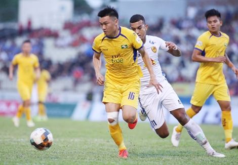 Nghịch lý của Câu lạc bộ Sông Lam Nghệ An