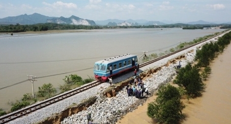 Trông chờ sức bật mới từ đường sắt tốc độ cao