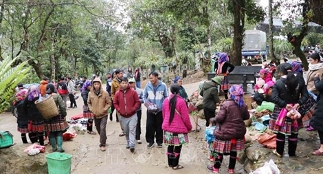 Gắn bảo tồn văn hóa các dân tộc với phát triển du lịch ở Lai Châu