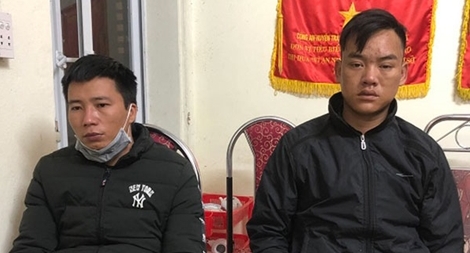 Bắt nhóm đối tượng đưa người xuất nhập cảnh trái phép