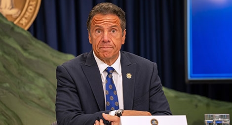 Thống đốc New York bị cáo buộc quấy rối tình dục