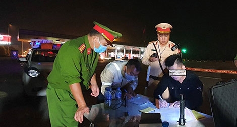 Những “mắt thần” trên đường cao tốc