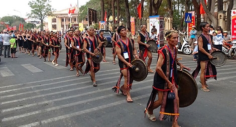 Để vang mãi tiếng cồng ngày xuân