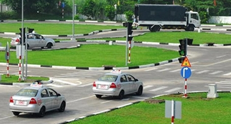 Cấp gần 600.000 bằng lái xe ô tô trong năm 2020