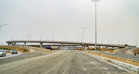 Thông nút giao Cổ Linh, Vinhomes Ocean Park như “hổ mọc thêm cánh”