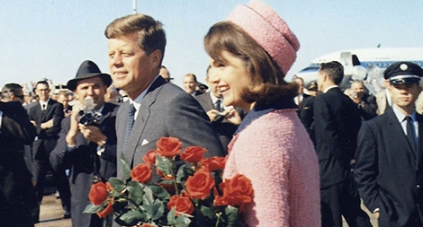 Phía sau vầng hào quang của các đệ nhất phu nhân