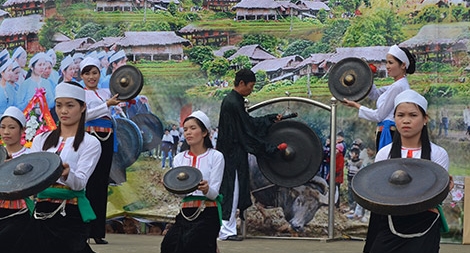 Dậy đi nào Chiêng ơi!