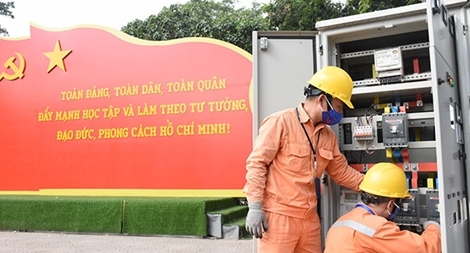 EVNHANOI đảm bảo điện phục vụ Đại hội XIII của Đảng