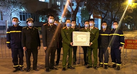 Những cán bộ Công an bảo vệ khu cách ly Pháp Vân - Tứ Hiệp