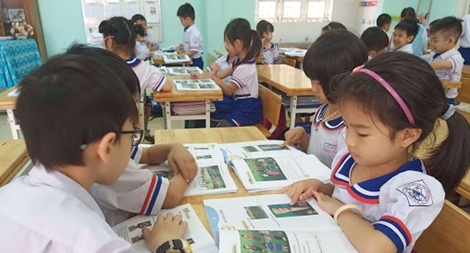 Bắt đầu đưa tài liệu giáo dục địa phương vào giảng dạy