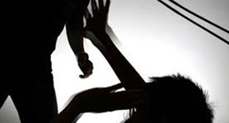 Sát hại vợ và con gái rồi tự tử