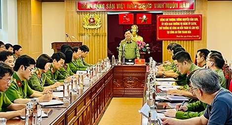Thứ trưởng Nguyễn Văn Sơn làm việc tại Công an tỉnh Thanh Hóa