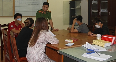 Cơ sở massage cho nữ nhân viên bán dâm, kích dục cho khách