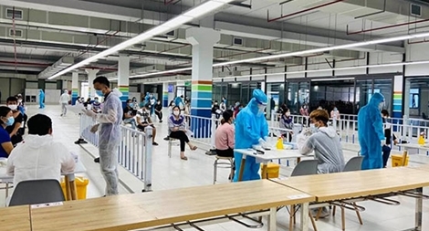 Khẩn trương hỗ trợ công nhân, người lao động phòng, chống dịch