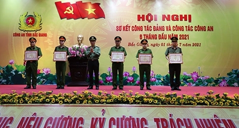Công an tỉnh Bắc Giang sơ kết 6 tháng đầu năm 2021