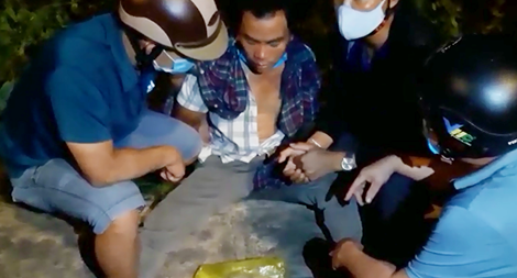 Mua 2.000 viên ma túy về quê... bán kiếm lời