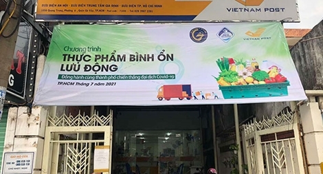 Hàng chục tấn rau củ đến với người dân TP Hồ Chí Minh qua Bưu điện