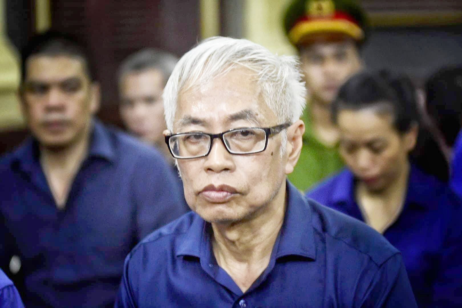 Nguyên TGĐ DAB Trần Phương Bình nói “ân hận” và xin lỗi cấp dưới 