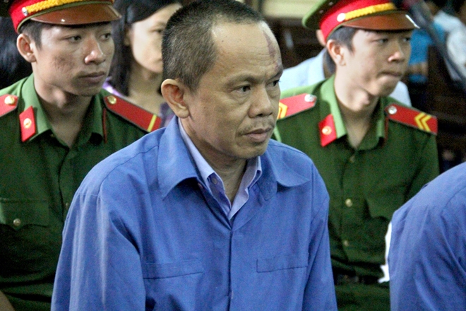 Lời khai của nguyên chủ tịch ngân hàng Đại Tín Hoàng Văn Toàn