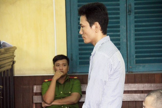 Giảm án xuống 20 năm tù cho kẻ giết người yêu rồi tự tử 