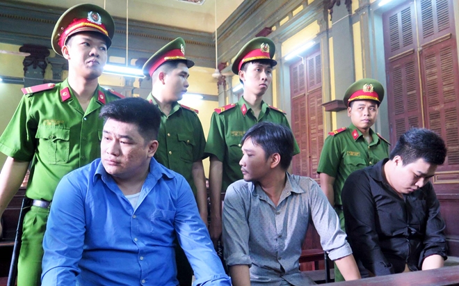 Án tử hình và chung thân hai tên trộm đâm chết hai “hiệp sĩ đường phố”