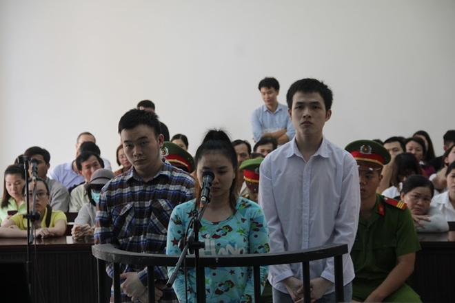 Nữ sinh viên thuê người tạt axit bạn vì bị từ chối tình cảm đồng tính