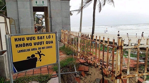 Đà Nẵng: Tìm giải pháp khắc phục bờ biển du lịch bị sạt lở nghiêm trọng 