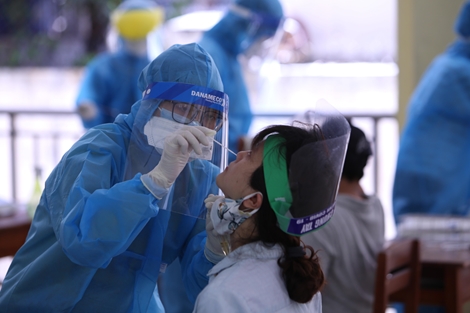 Đà Nẵng xét nghiệm SARS-CoV-2 cho giáo viên và học sinh thi tốt nghiệp THPT
